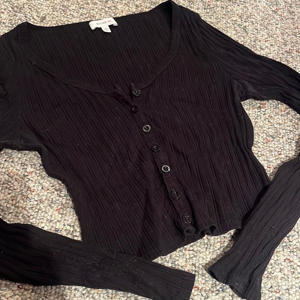 Black Long Sleeve Tight Buttoned Top